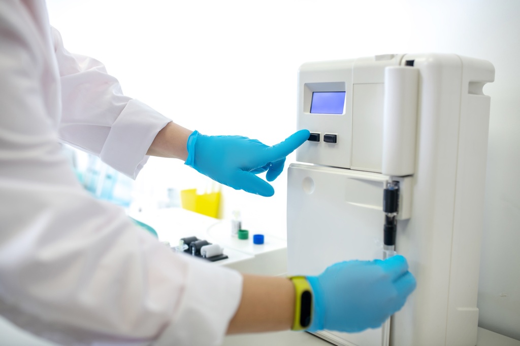 4-Fluoro Risperidone (COLD SHIPMENT REQUIRED) (10 mg) (3-(2-(4-(4-fluorobenzo[d]isoxazol-3-yl)piperidin-1-yl)ethyl)-2-methyl-6,7,8,9-tetrahydro-4H-pyrido[1,2-a]pyrimidin-4-one),